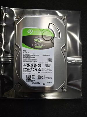 Seagate BarraCuda 3.5" Hard Drive 1TB Model No: ST1000DM010